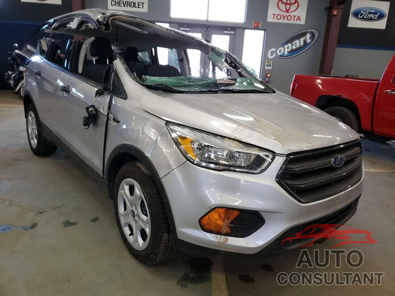 FORD ESCAPE 2017 - 1FMCU0F77HUA07100