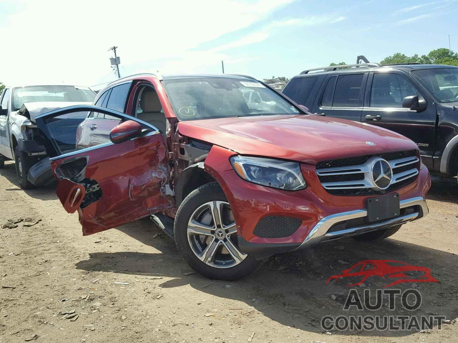 MERCEDES-BENZ GLC300 2017 - WDC0G4KB2HF220745
