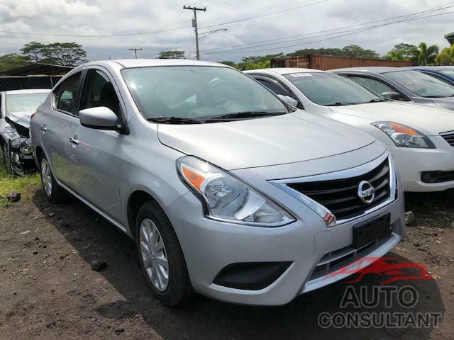 NISSAN VERSA 2018 - 3N1CN7AP1JL824535