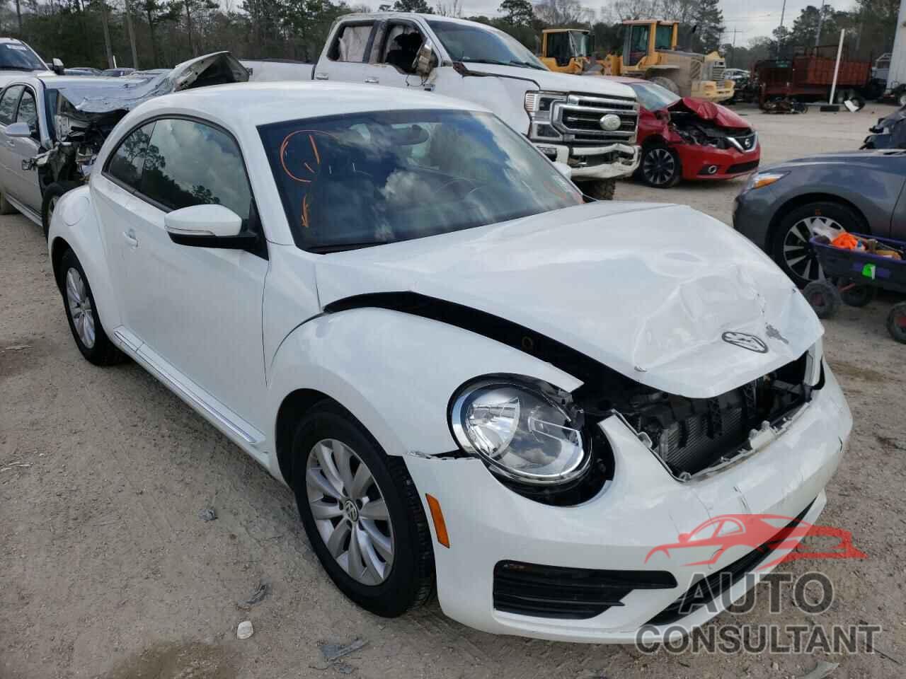 VOLKSWAGEN BEETLE 2019 - 3VWFD7AT9KM707286