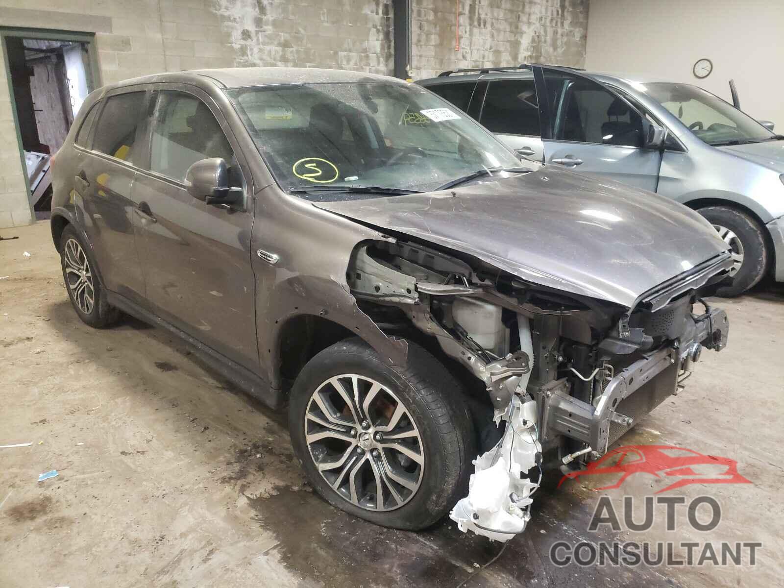 MITSUBISHI OUTLANDER 2019 - JA4AP3AU6KU018480