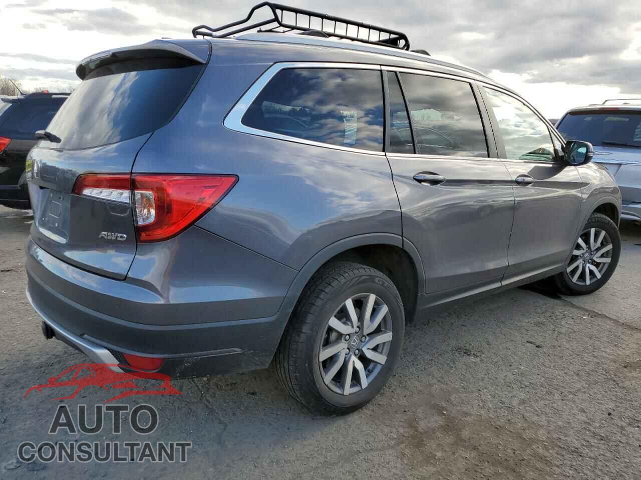 HONDA PILOT 2021 - 5FNYF6H39MB095720