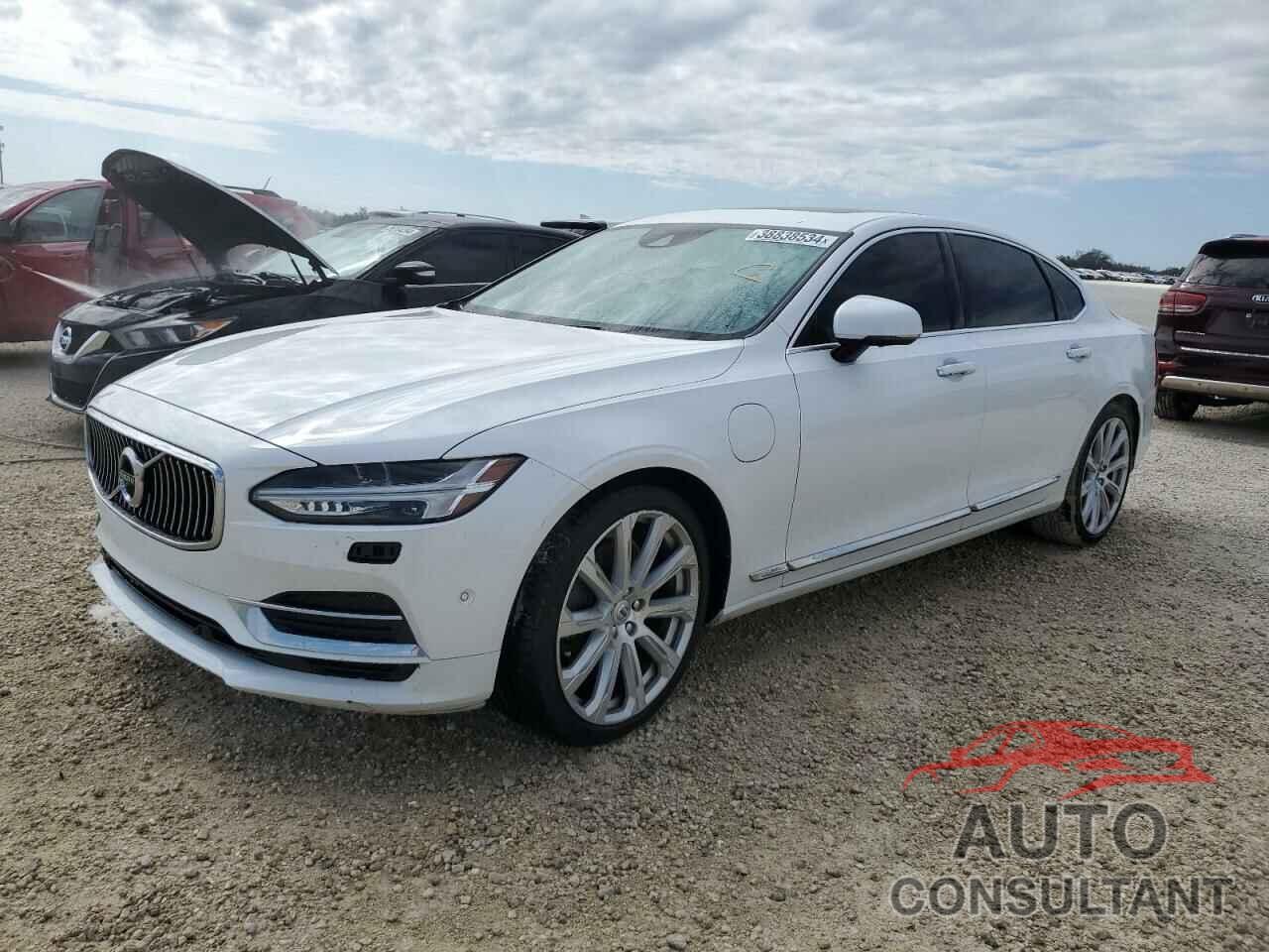 VOLVO S90 2018 - LVYBC0AL7JP031577