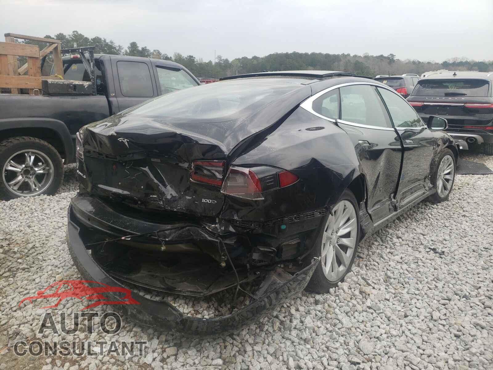 TESLA MODEL S 2018 - 5YJSA1E23JF244783