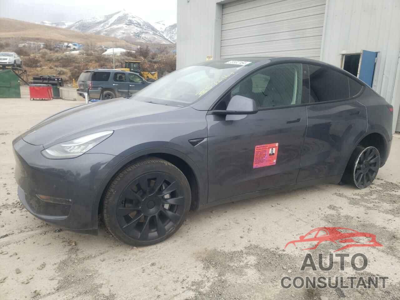 TESLA MODEL Y 2022 - 7SAYGDEE3NF426366