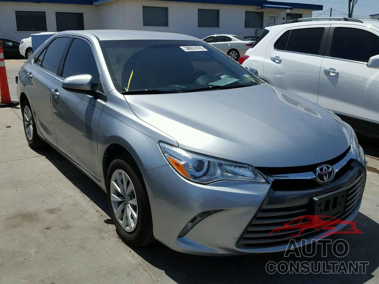 TOYOTA CAMRY 2016 - 4T4BF1FK3GR578166
