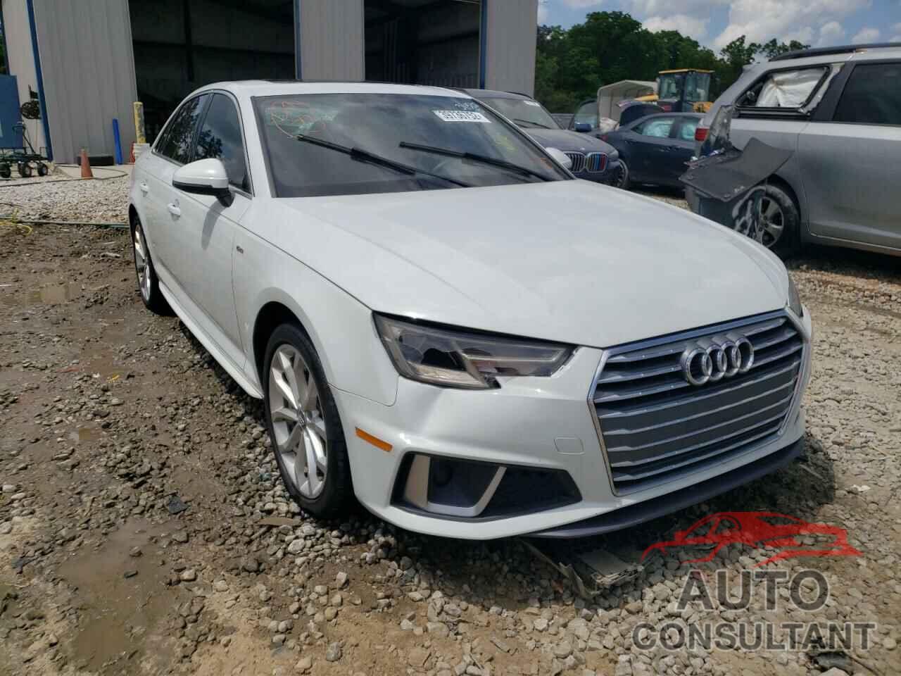 AUDI A4 2019 - WAUDNAF4XKA013660