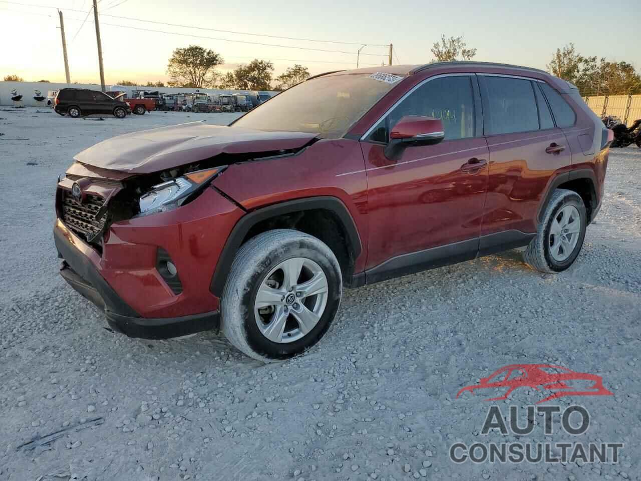 TOYOTA RAV4 2021 - 2T3W1RFV8MW120547