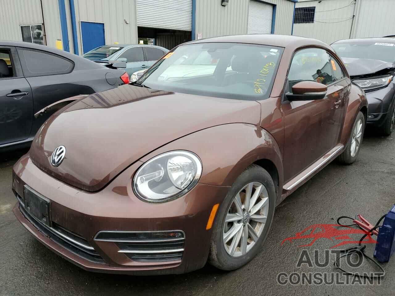VOLKSWAGEN BEETLE 2017 - 3VWJ17AT3HM625386