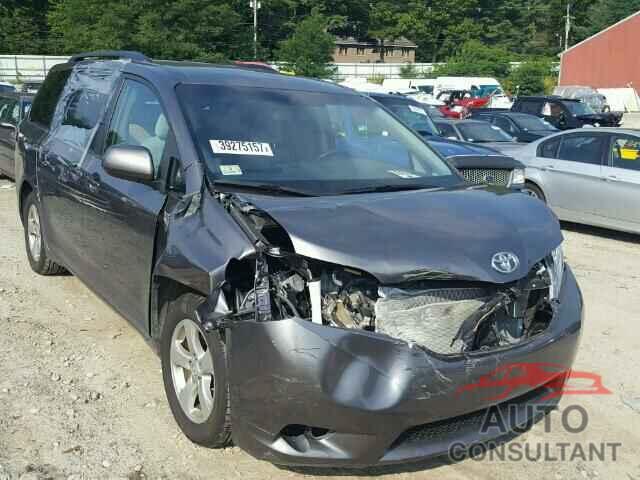 TOYOTA SIENNA 2015 - 5TDKK3DC5FS621314