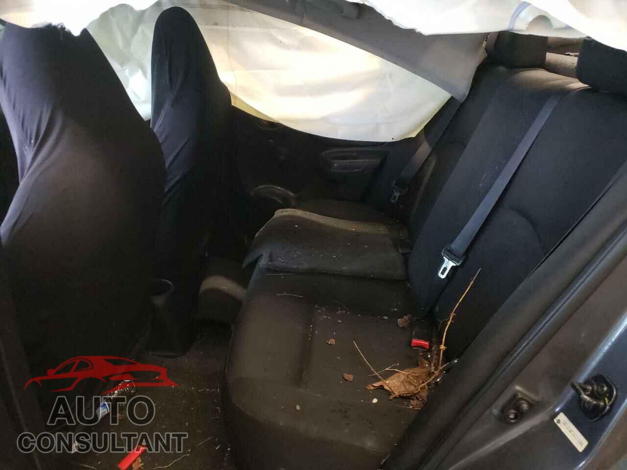 NISSAN VERSA 2019 - 3N1CN7AP3KL811190
