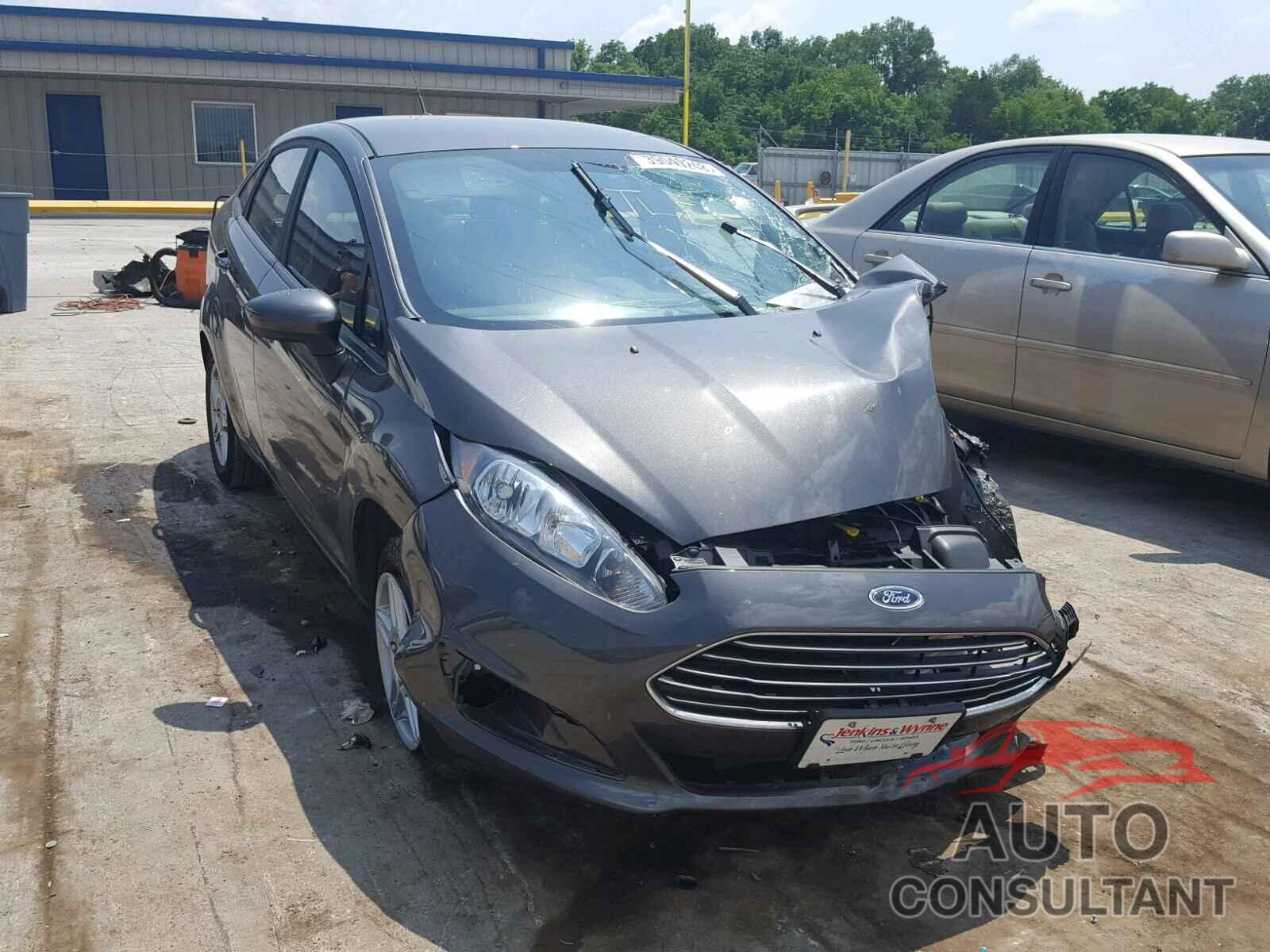 FORD FIESTA SE 2017 - 3FADP4BJ8HM144341