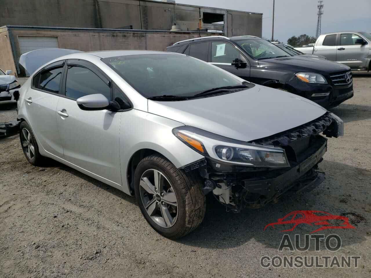 KIA FORTE 2018 - 3KPFL4A74JE243677