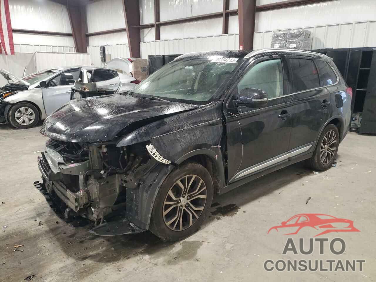 MITSUBISHI OUTLANDER 2018 - JA4AD3A33JZ044147