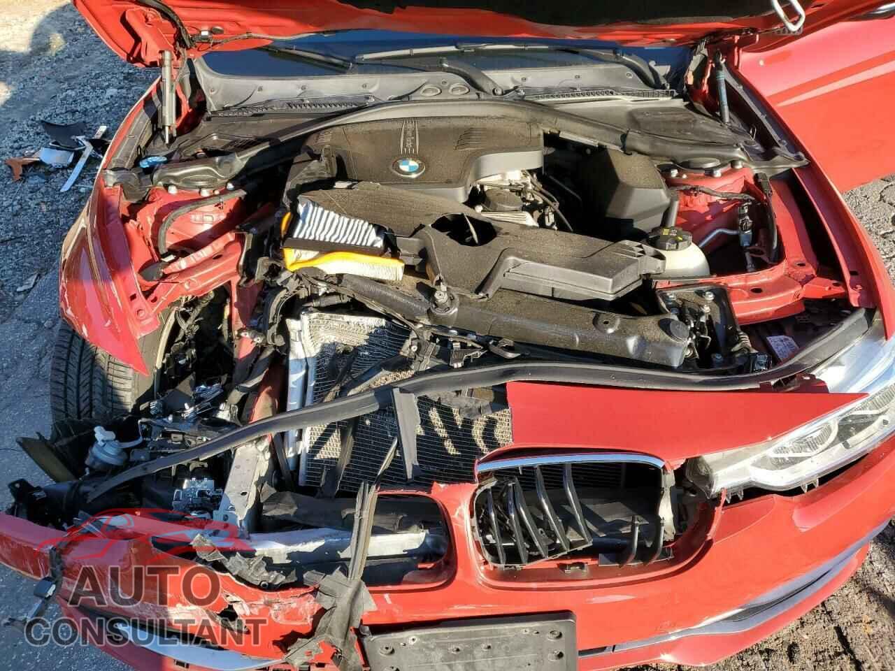 BMW 3 SERIES 2016 - WBA8E9G50GNU30065