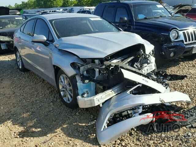 FORD FUSION 2017 - 3FA6P0H71HR170019
