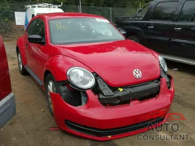 VOLKSWAGEN BEETLE 2015 - 3VWF17AT8FM641408