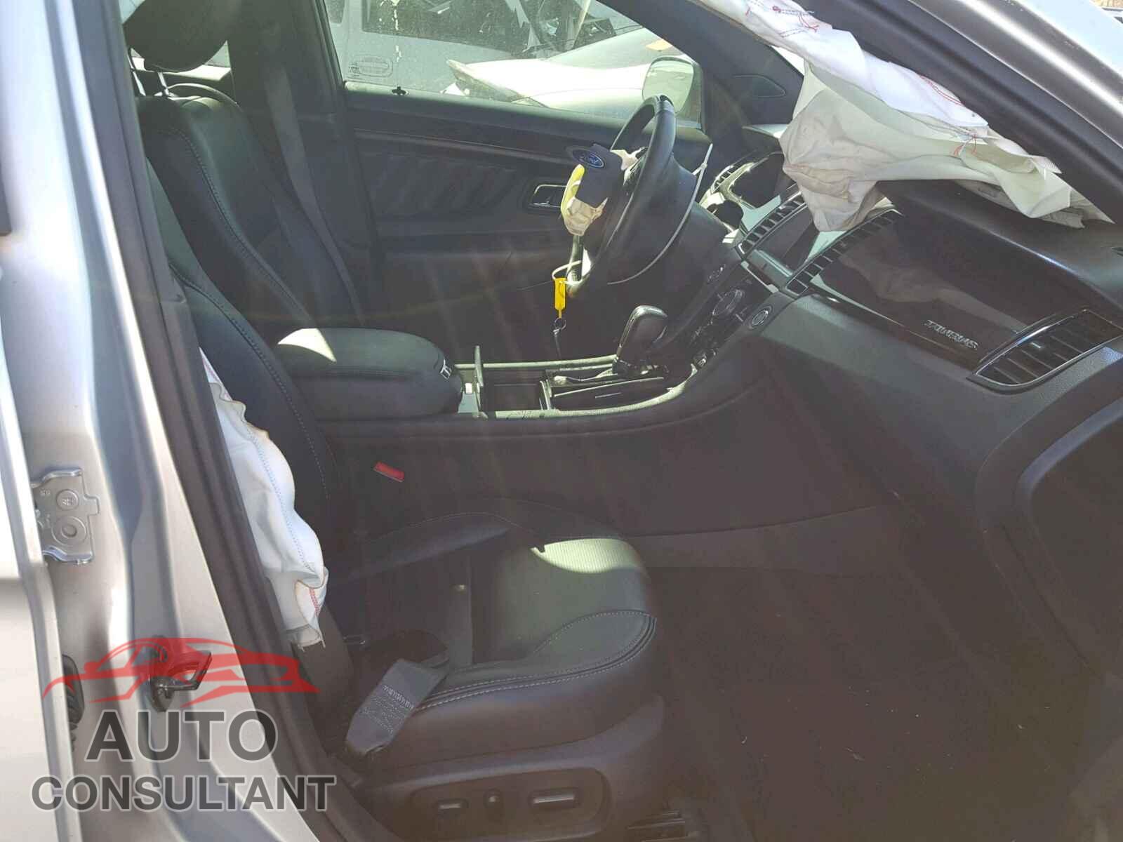 FORD TAURUS 2017 - 1FAHP2F85HG114995
