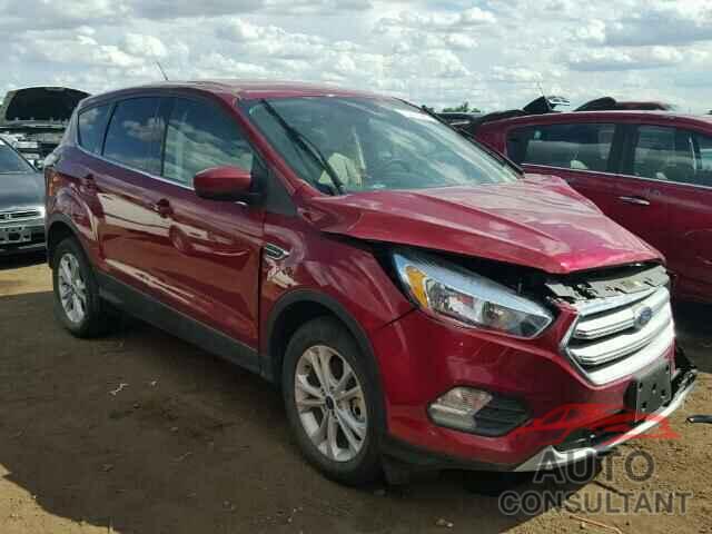 FORD ESCAPE 2017 - 1FMCU9G96HUB02428