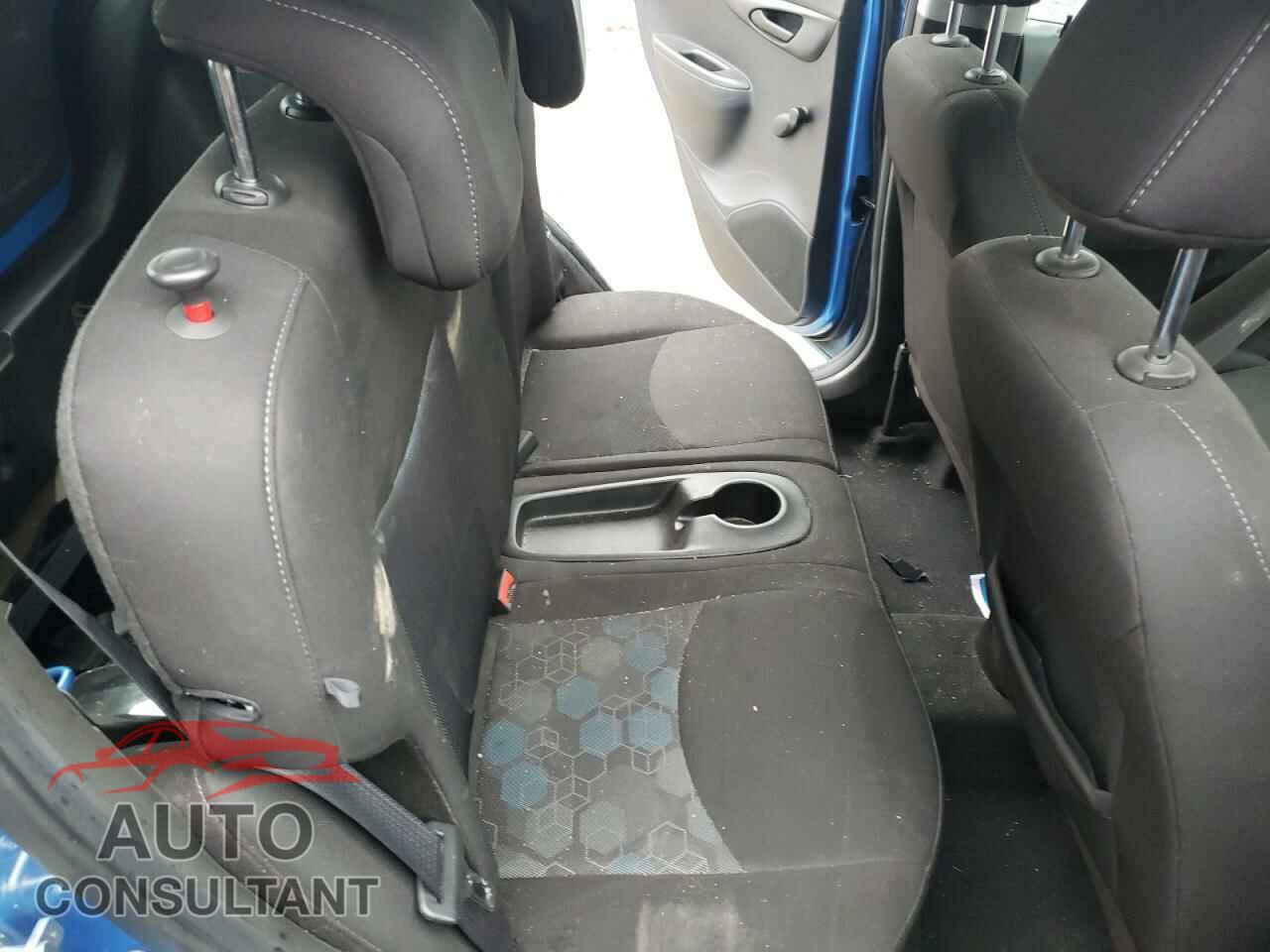CHEVROLET SPARK 2017 - KL8CB6SA5HC752327
