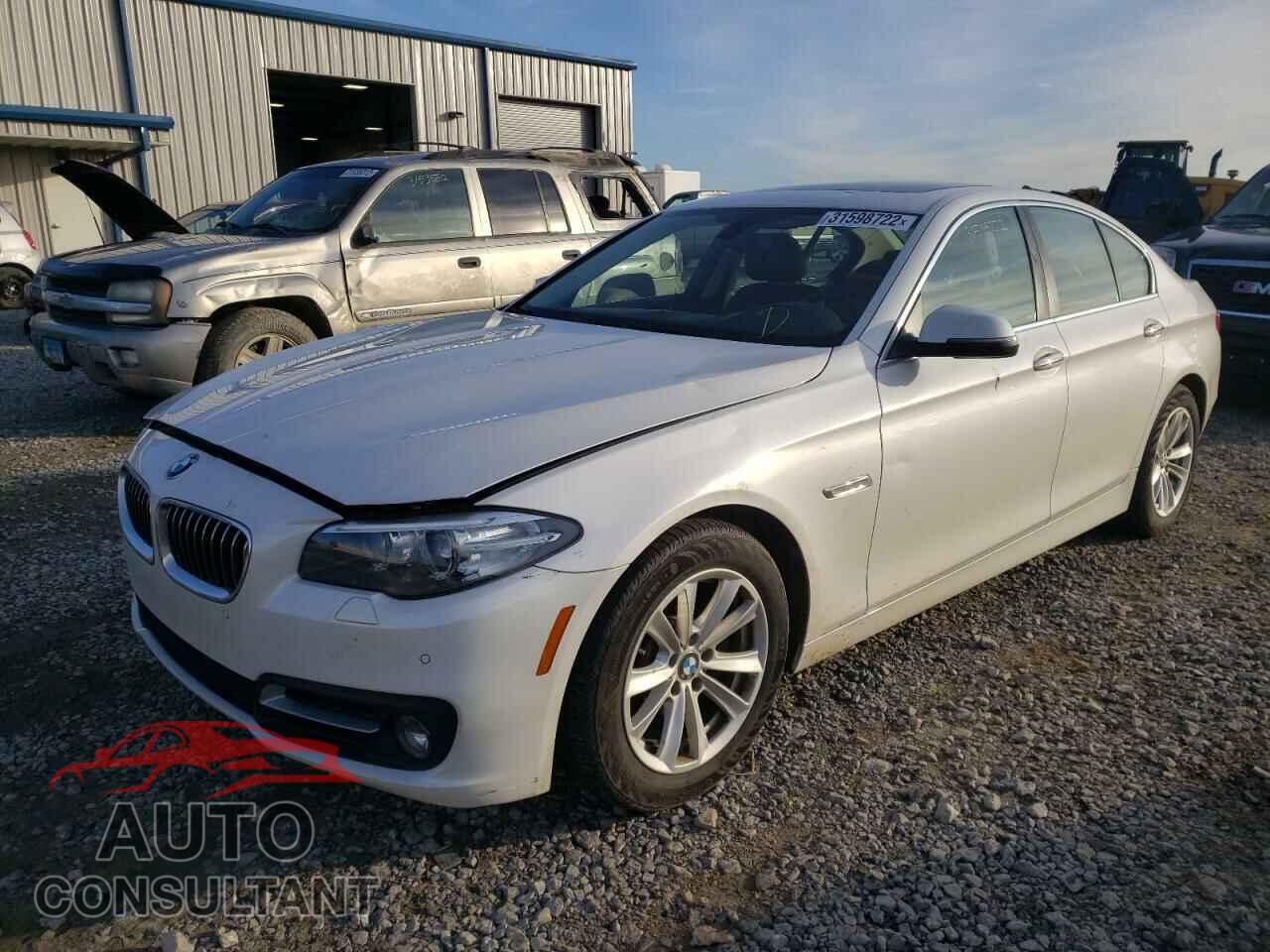 BMW 5 SERIES 2016 - WBA5A5C56GD525717