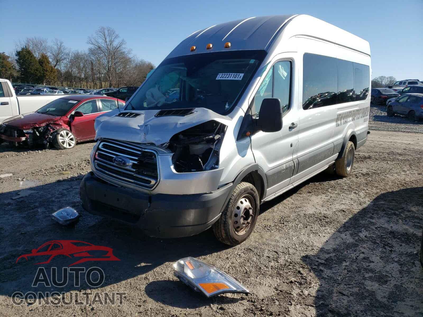FORD TRANSIT CO 2018 - 1FBVU4XG5JKB04420