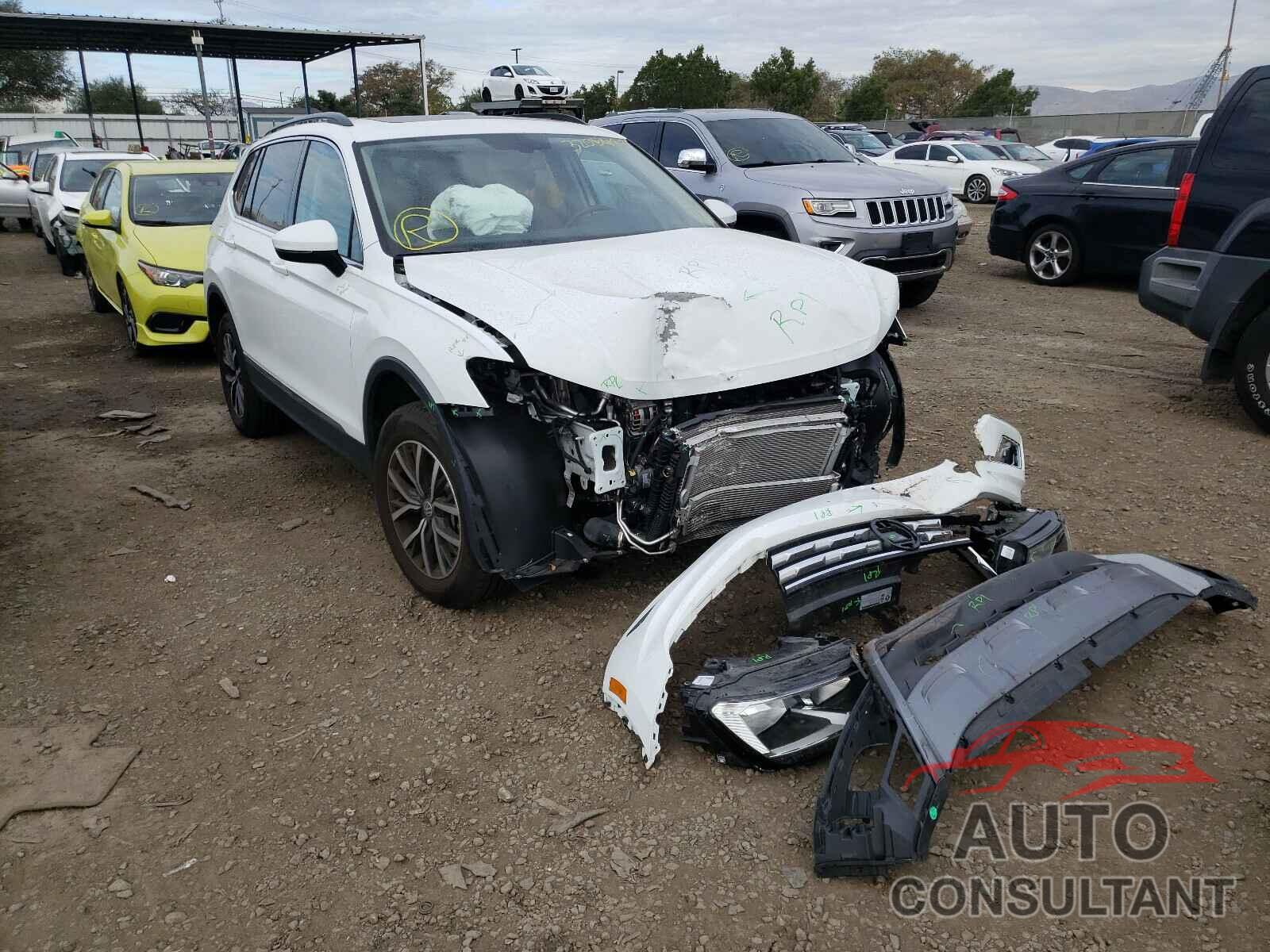 VOLKSWAGEN TIGUAN 2020 - 3VV3B7AX0LM034101