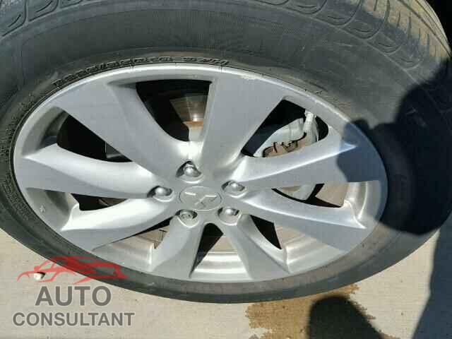 MITSUBISHI OUTLANDER 2015 - 4A4AP3AU2FE032486