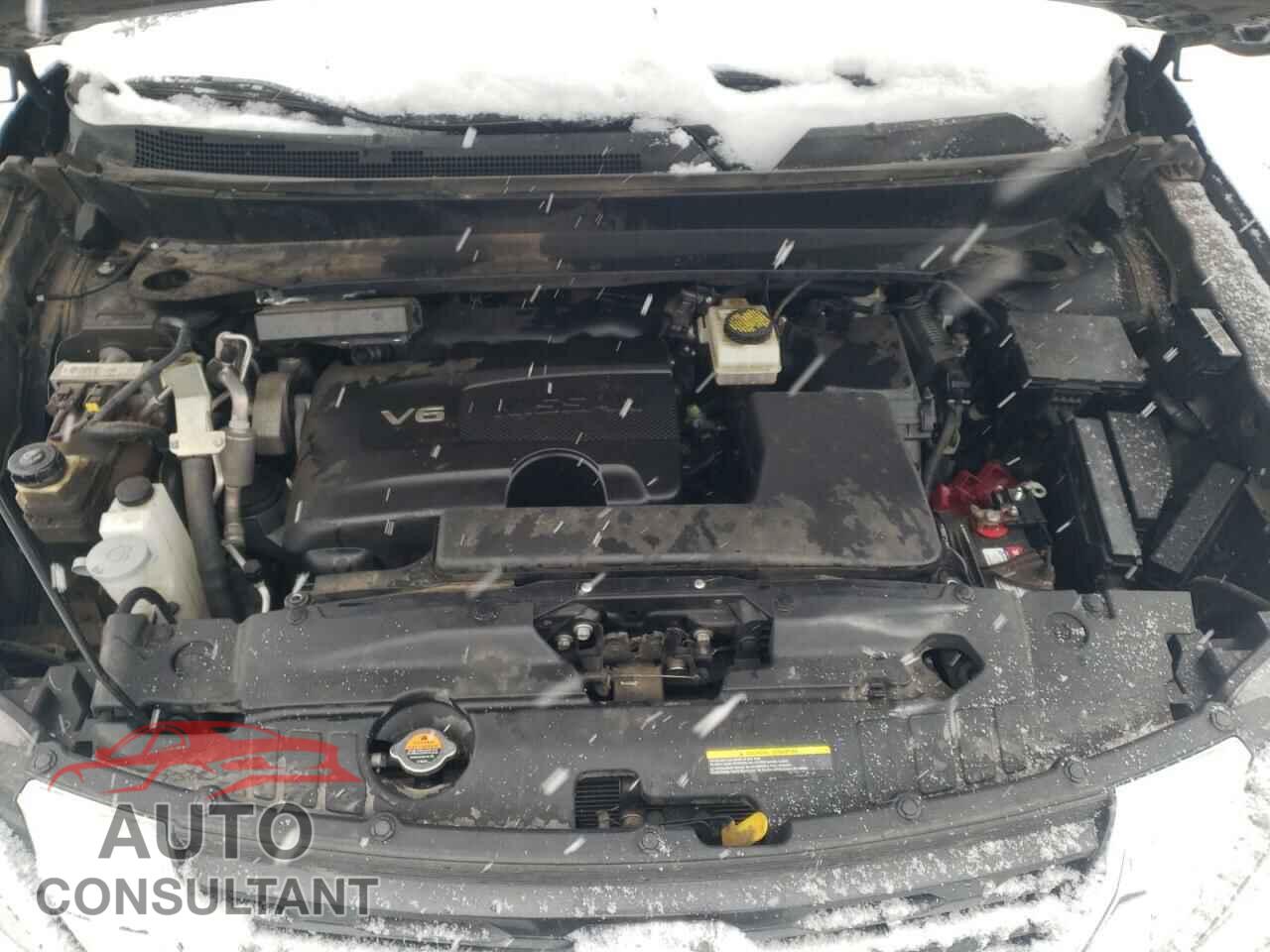 NISSAN PATHFINDER 2017 - 5N1DR2MM7HC688360