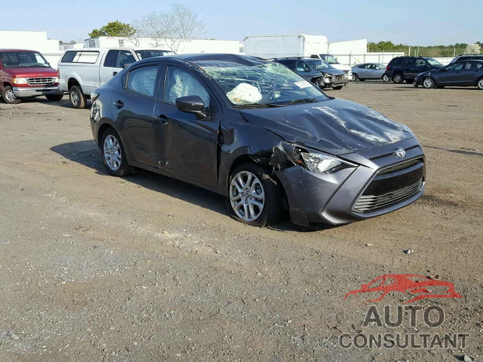 TOYOTA YARIS 2017 - 3MYDLBYV3HY178055