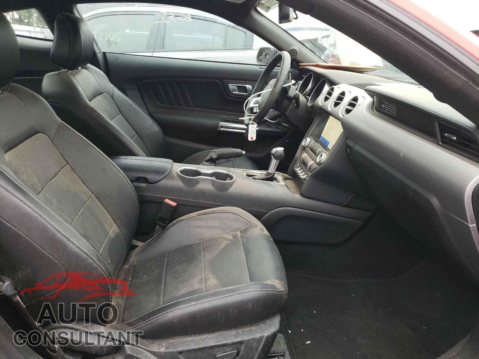 FORD MUSTANG 2020 - 1FA6P8CF6L5136294