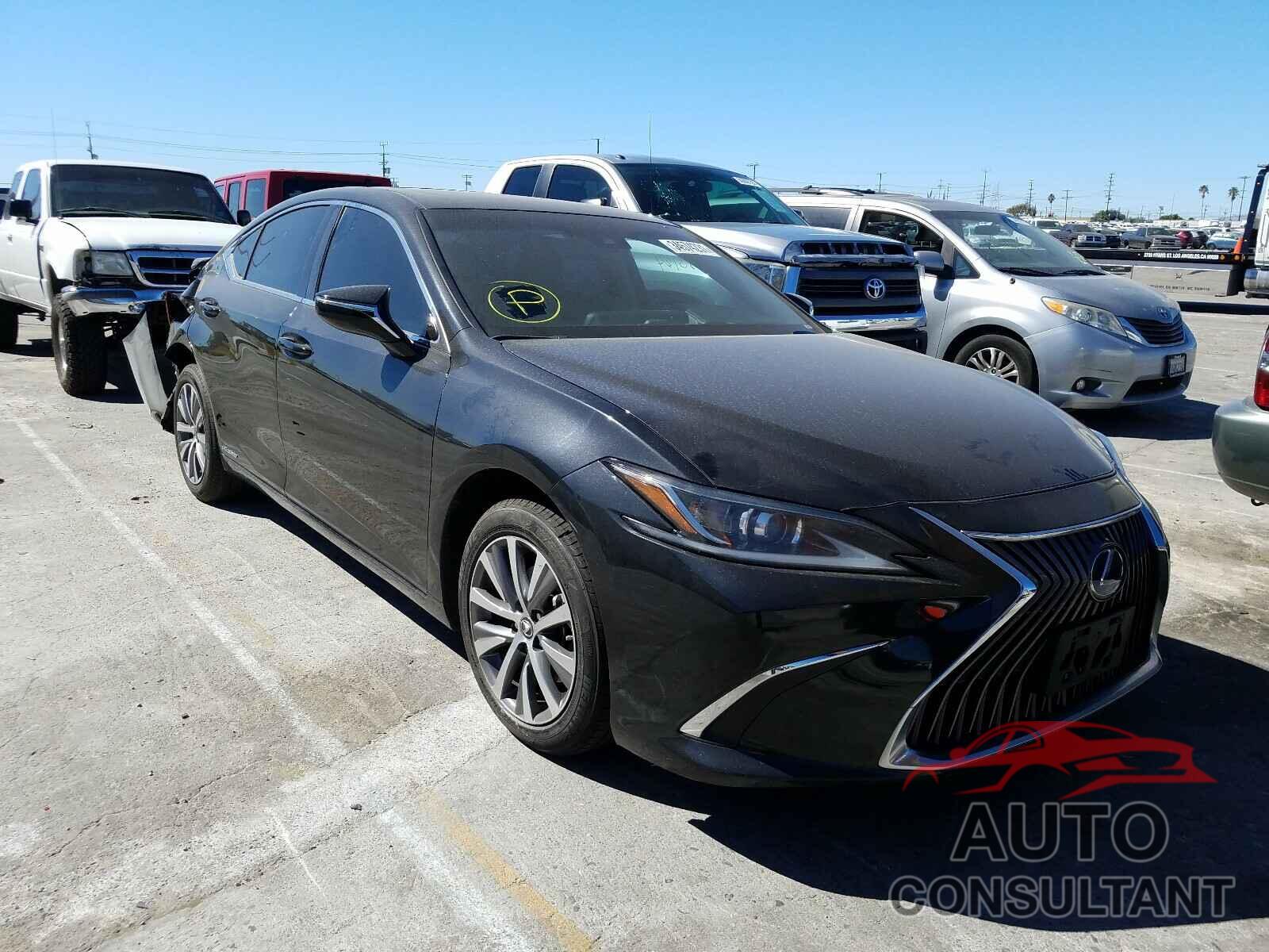 LEXUS ES300 2019 - 58AB21B1XKU002515