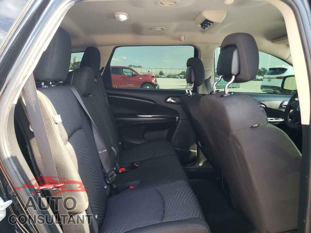 DODGE JOURNEY 2017 - 3C4PDCBB8HT580664