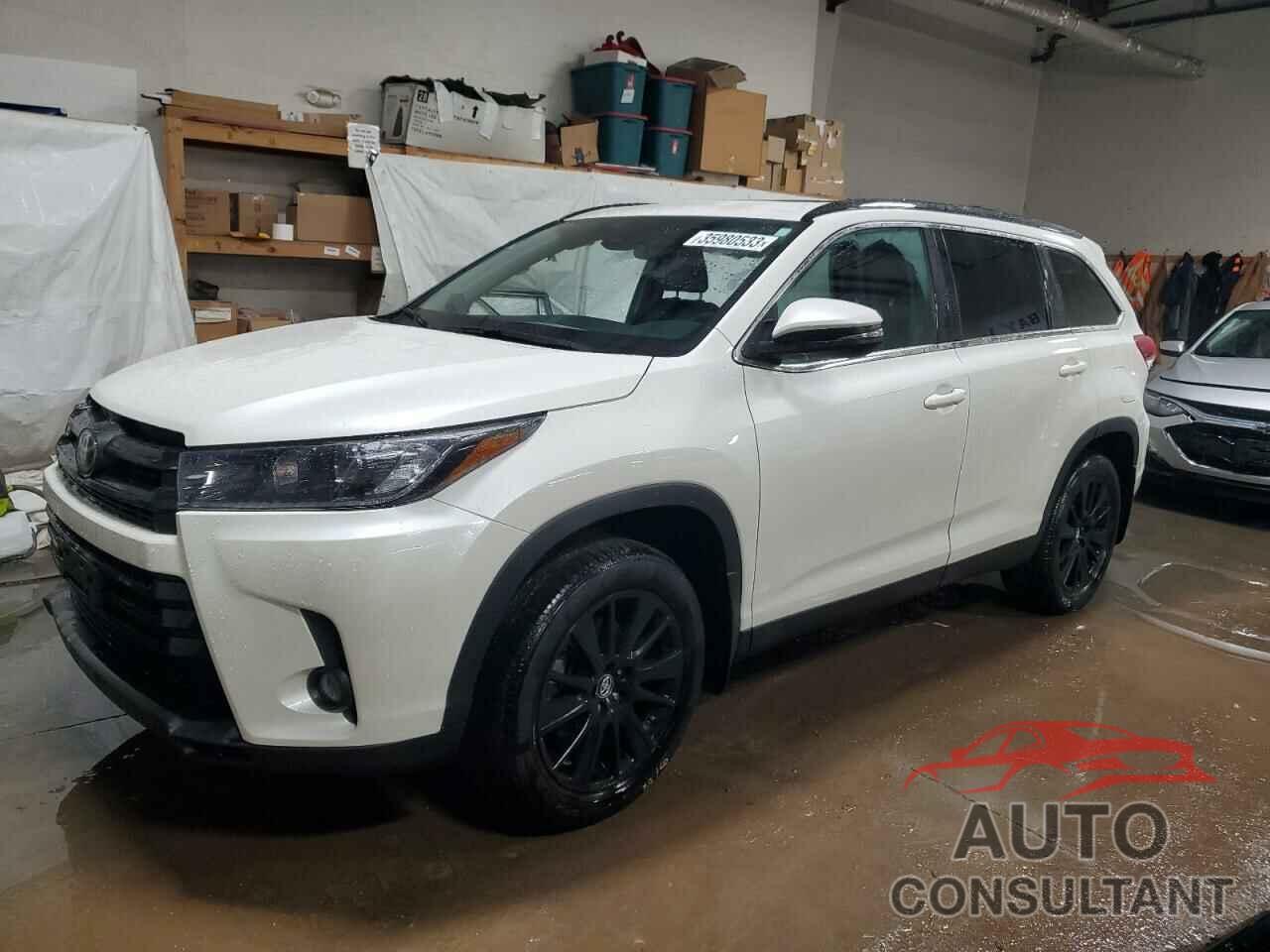 TOYOTA HIGHLANDER 2019 - 5TDJZRFHXKS624075