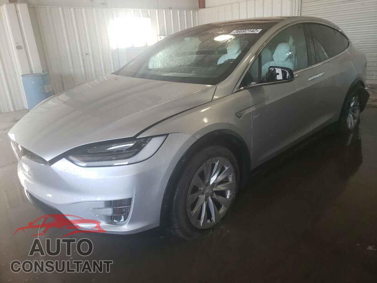 TESLA MODEL X 2016 - 5YJXCBE24GF005337