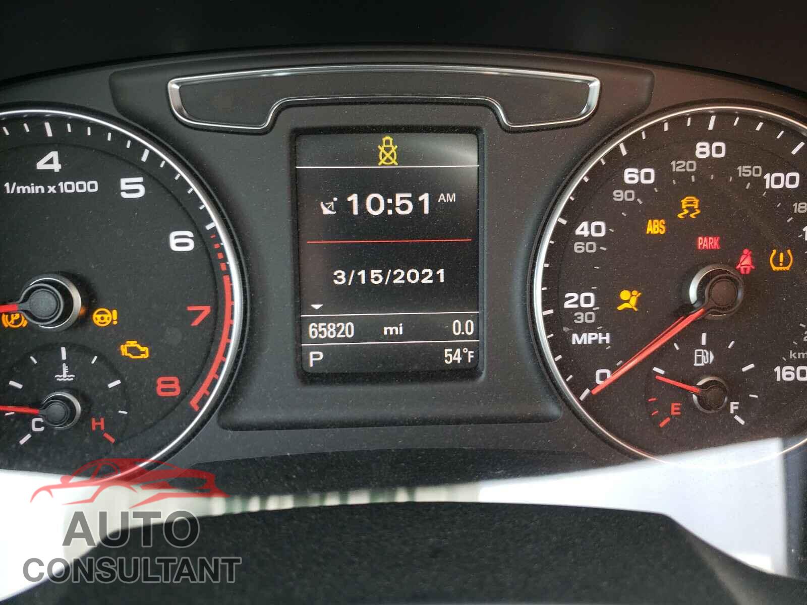 AUDI Q3 2016 - WA1BFCFS7GR016083