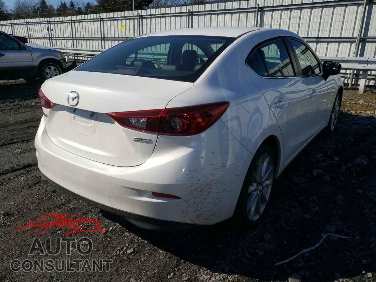MAZDA 3 2017 - 3MZBN1V73HM120001