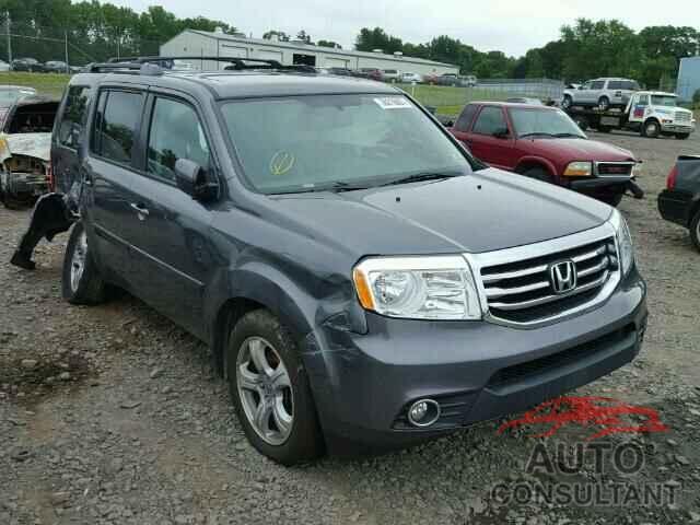 HONDA PILOT 2015 - 5FNYF4H58FB034190