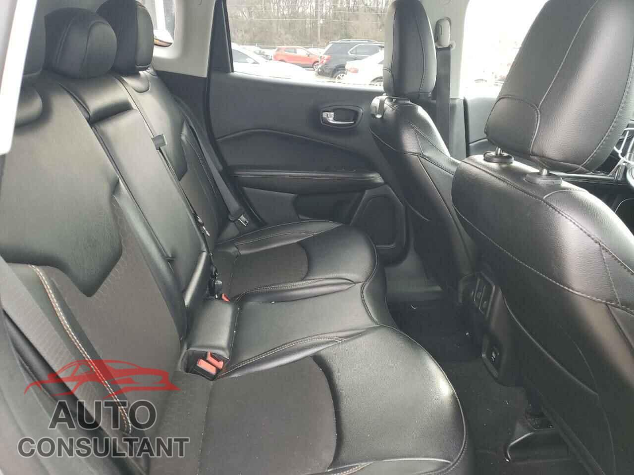 JEEP COMPASS 2020 - 3C4NJCBB8LT236549