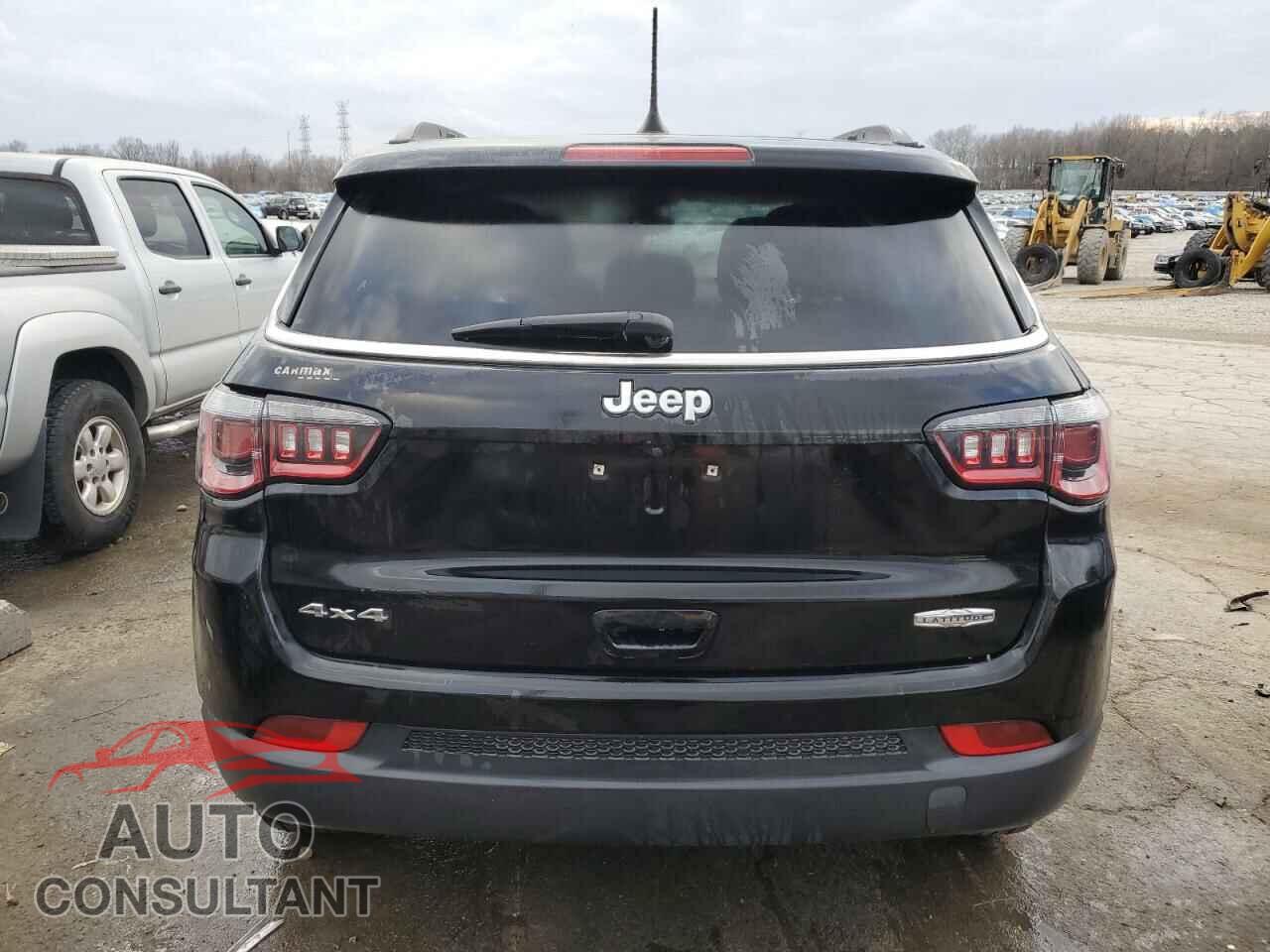 JEEP COMPASS 2018 - 3C4NJDBB0JT143723