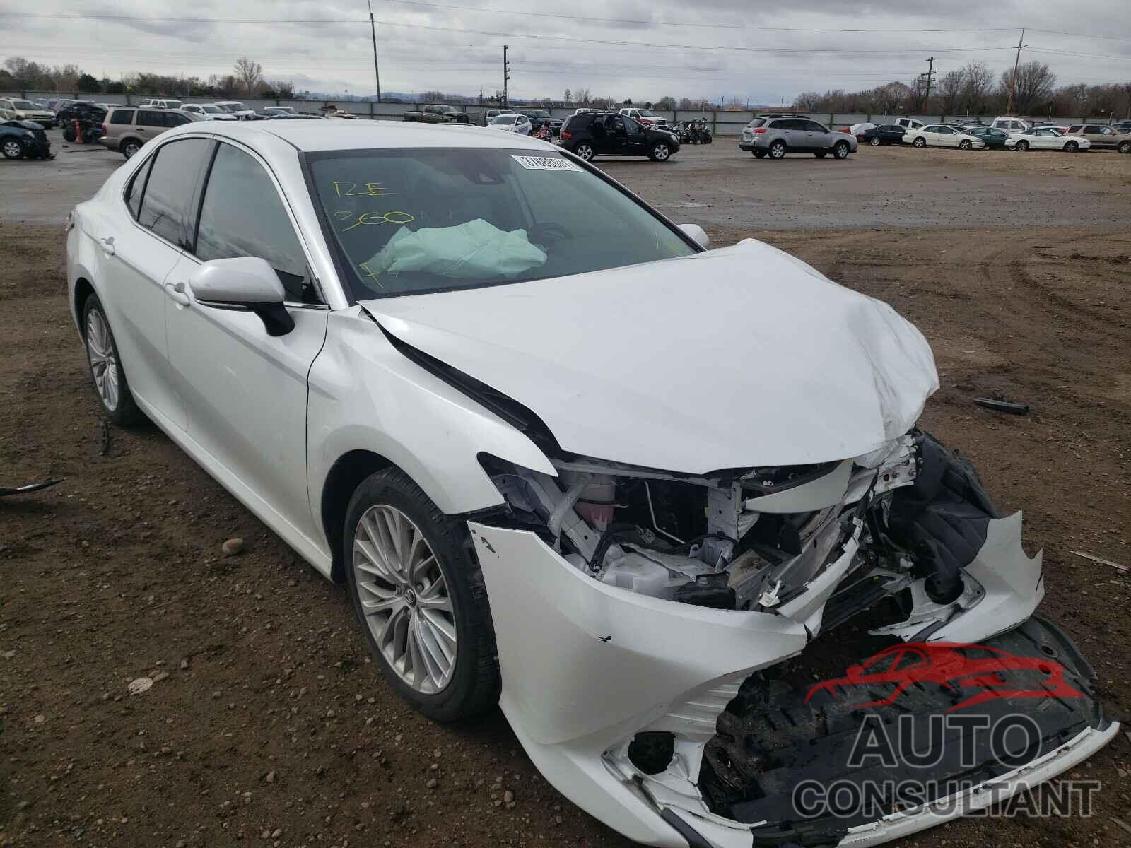 TOYOTA CAMRY 2019 - 4T1B11HK8KU791077