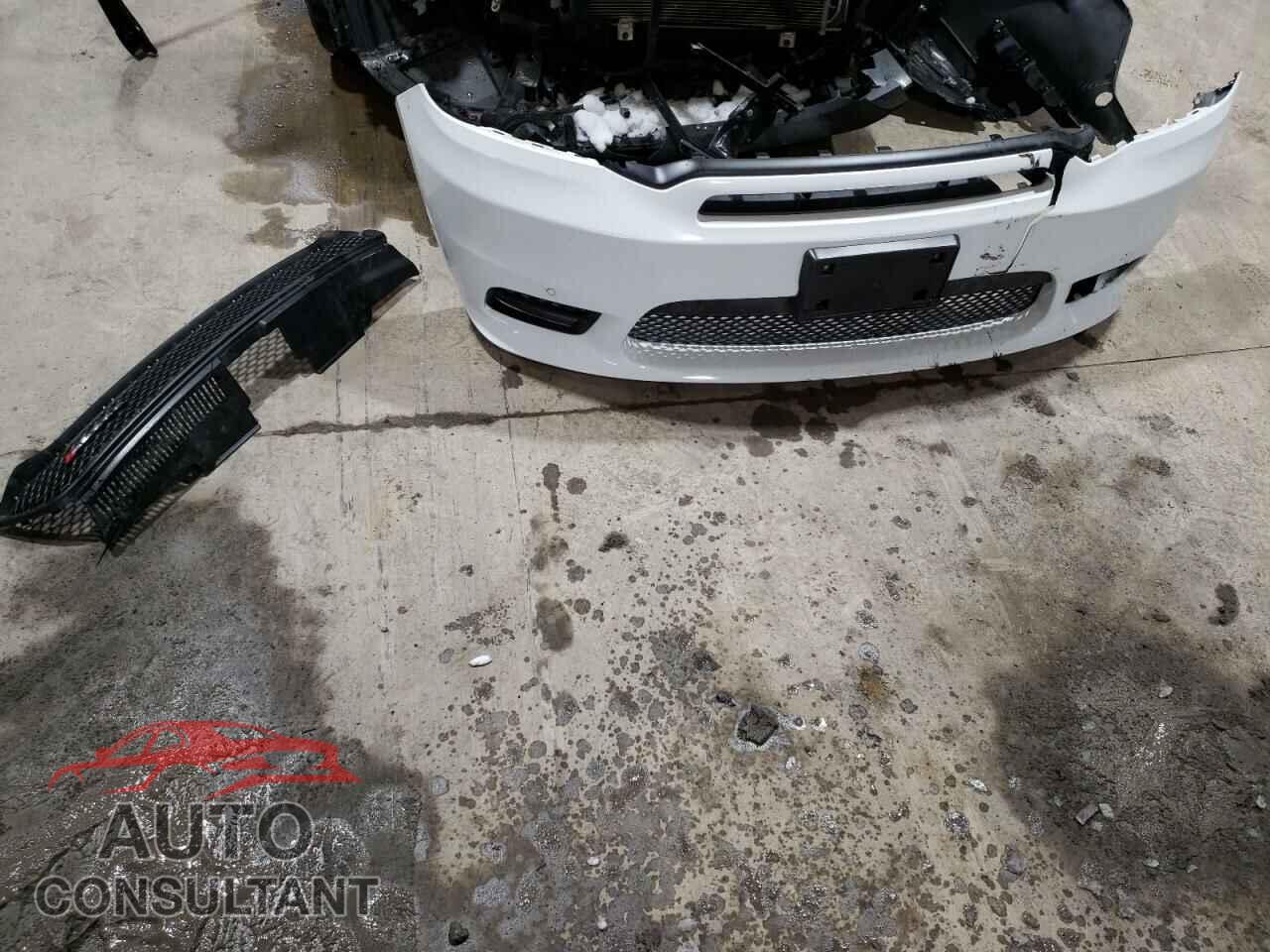 DODGE DURANGO 2018 - 1C4SDJCT9JC496554