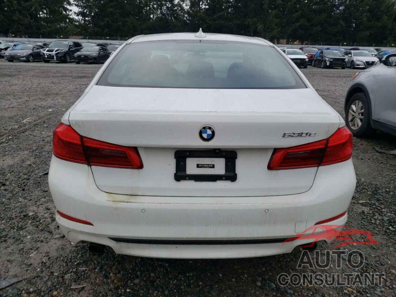 BMW 5 SERIES 2018 - WBAJA9C57JB249671