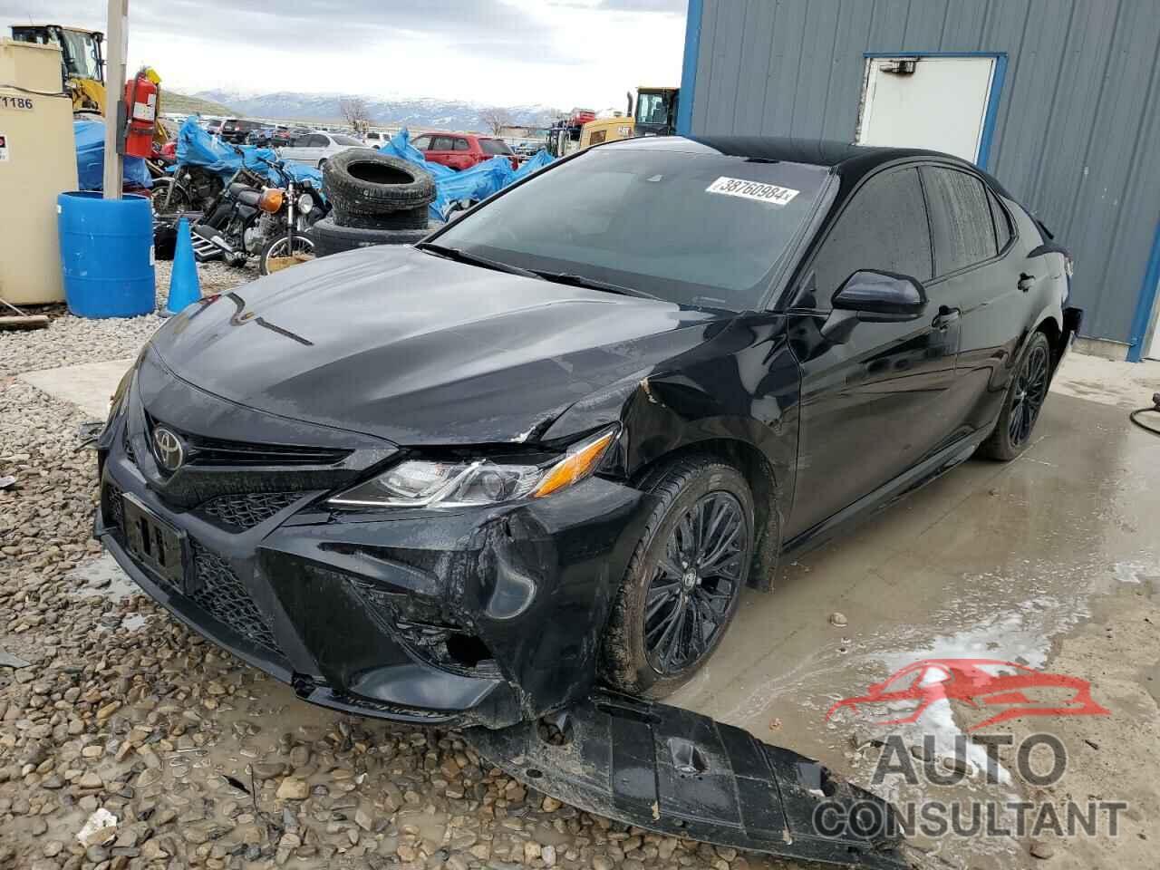 TOYOTA CAMRY 2020 - 4T1G11AK0LU301541