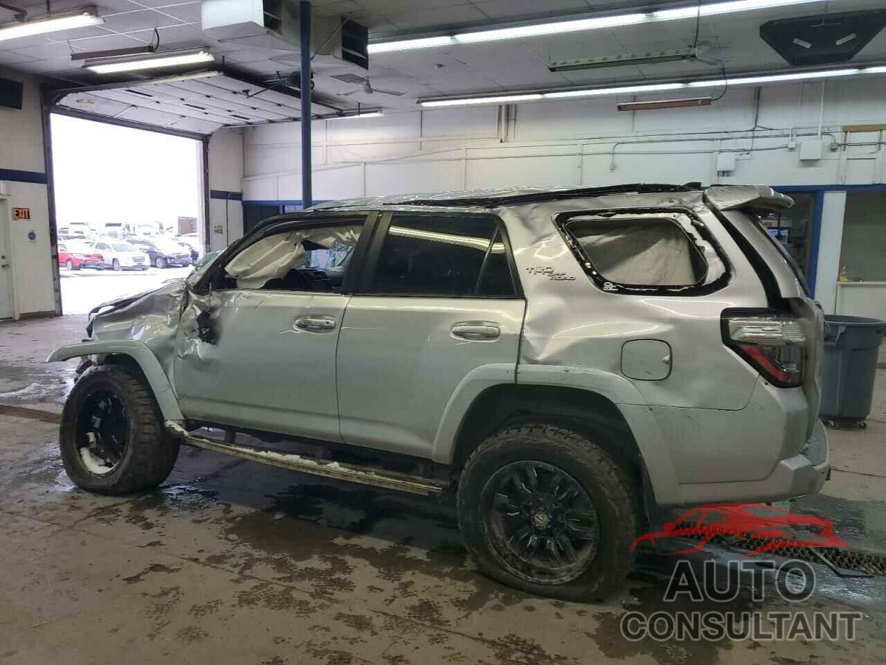 TOYOTA 4RUNNER 2020 - JTEBU5JR3L5749997