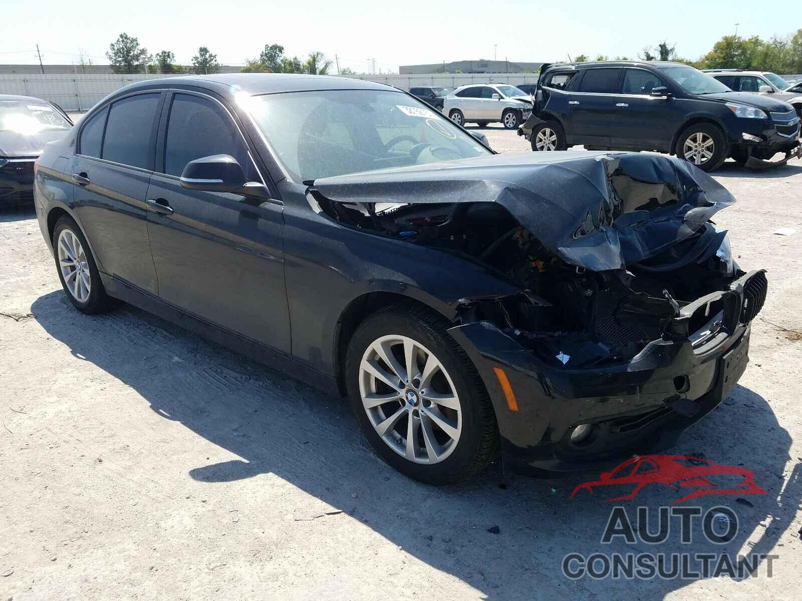 BMW 3 SERIES 2016 - WBA8E1G59GNU12004