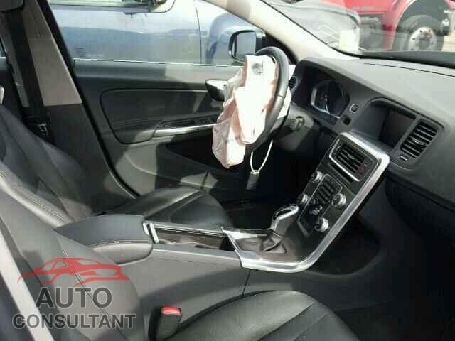 VOLVO S60 2015 - YV140MFK8F1353729