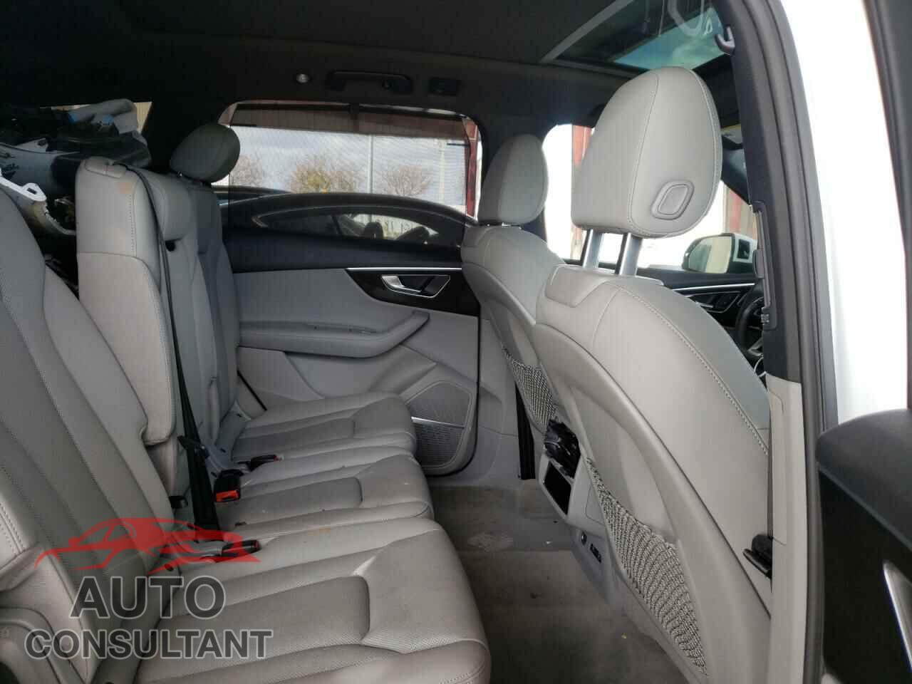 AUDI Q7 2021 - WA1VXAF71MD025851