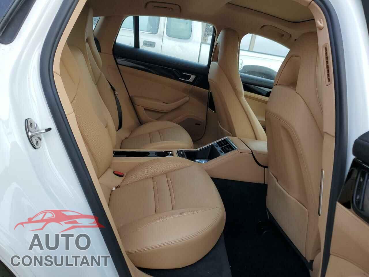 PORSCHE PANAMERA 2018 - WP0AA2A70JL101290