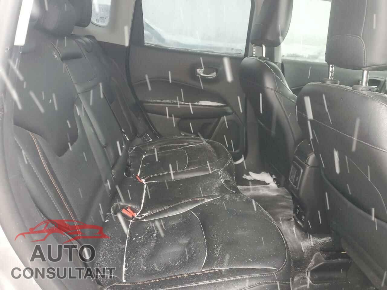 JEEP COMPASS 2019 - 3C4NJCCB0KT662720